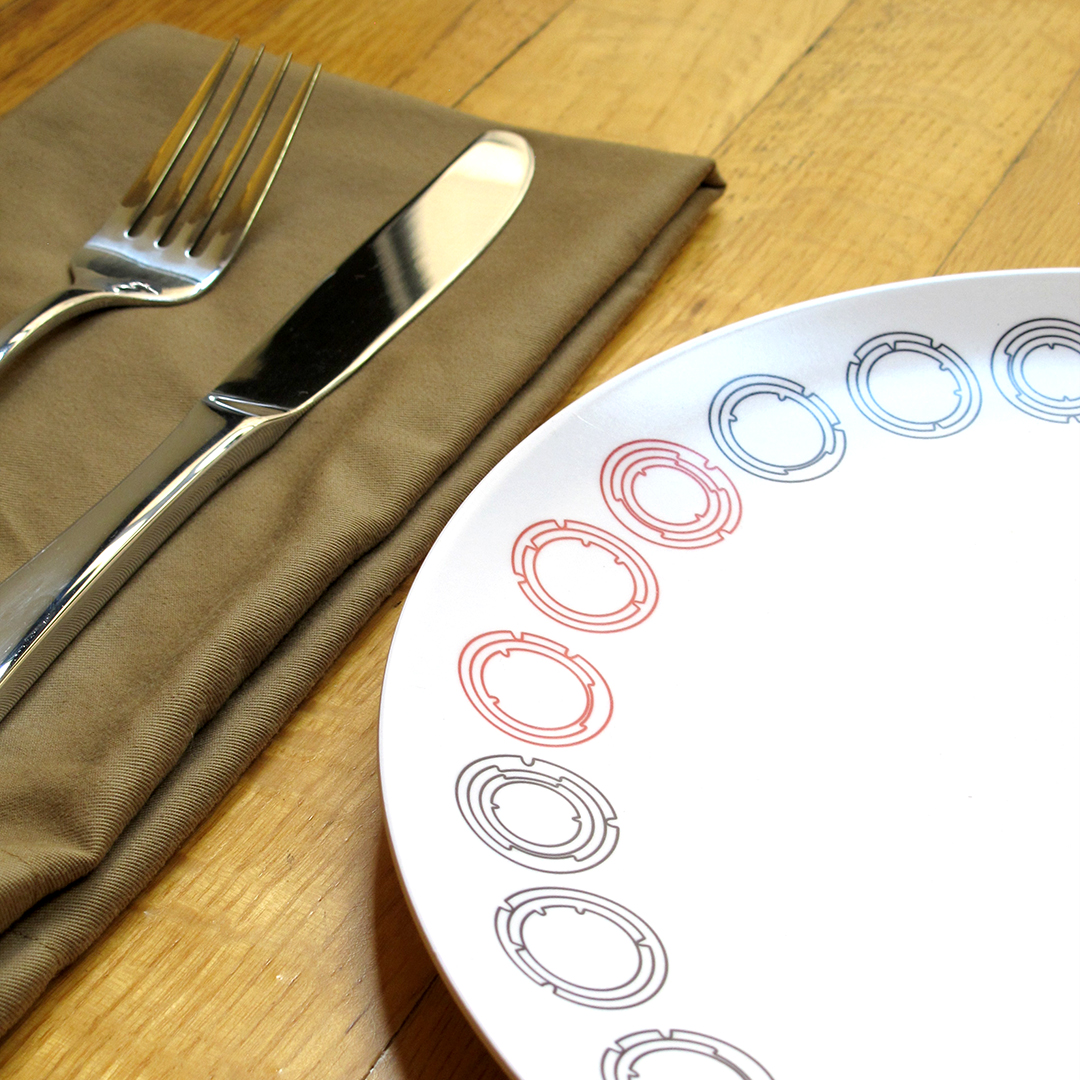 'Eat The Rich' Plate: Red and Black